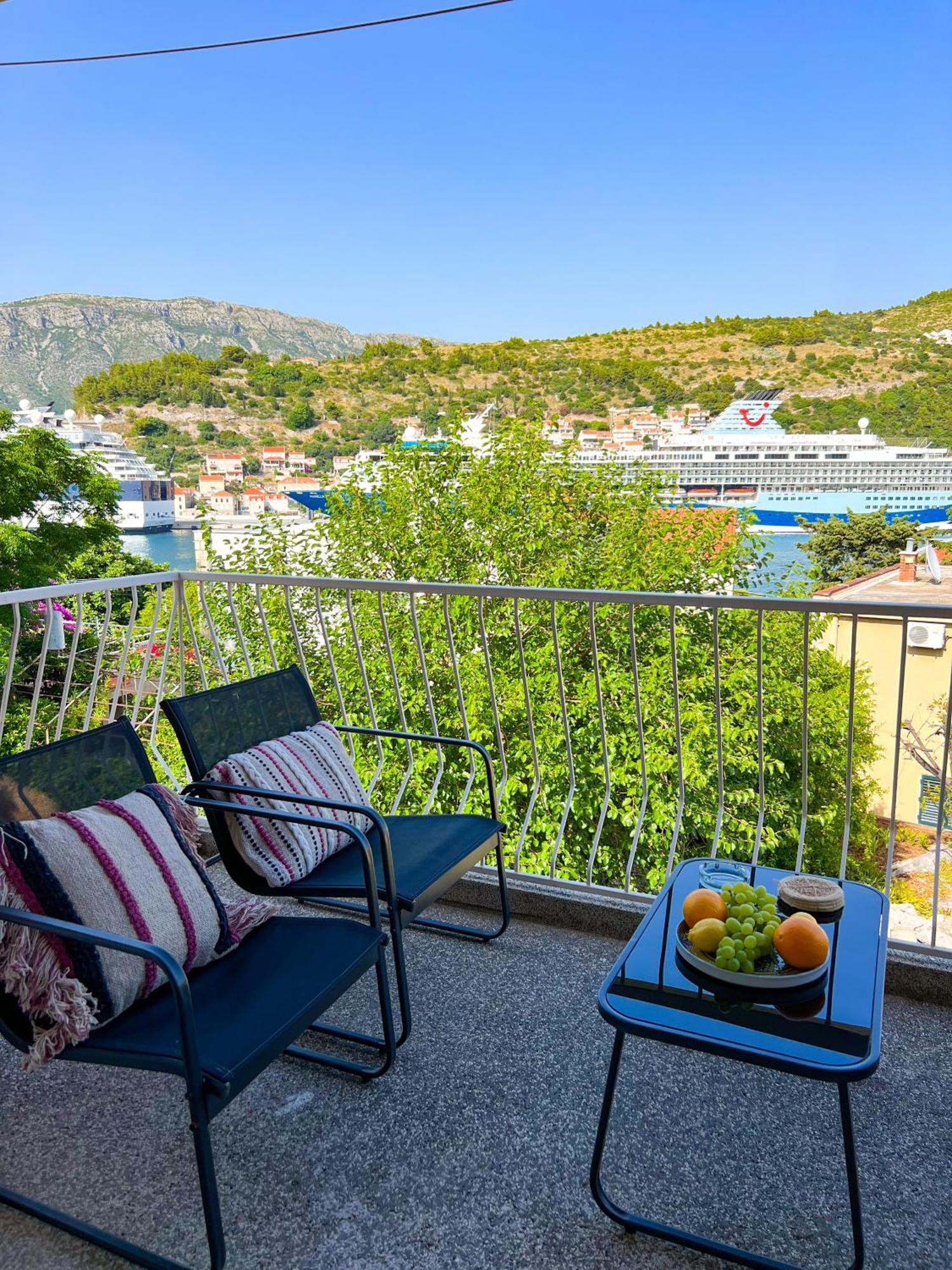 Bava Apartment
