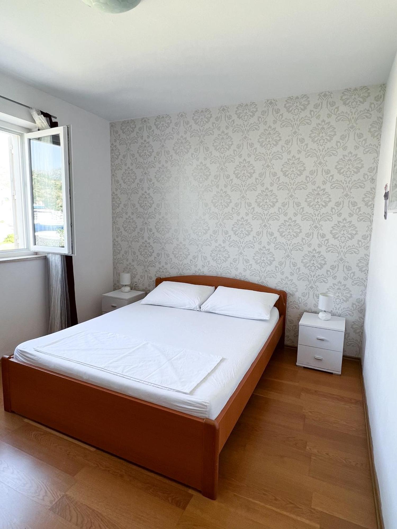 Bava Apartment *